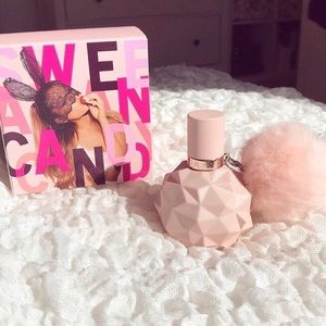 Ariana Grande “sweet like candy”